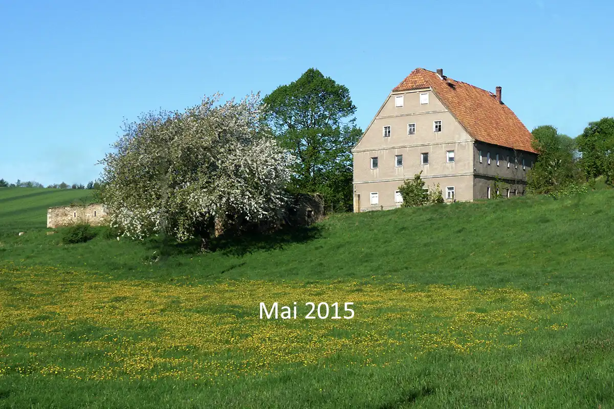 Lindenhof-Michaelis-Urlaub-im-historischen-Gutshof-Aussenansicht-2015