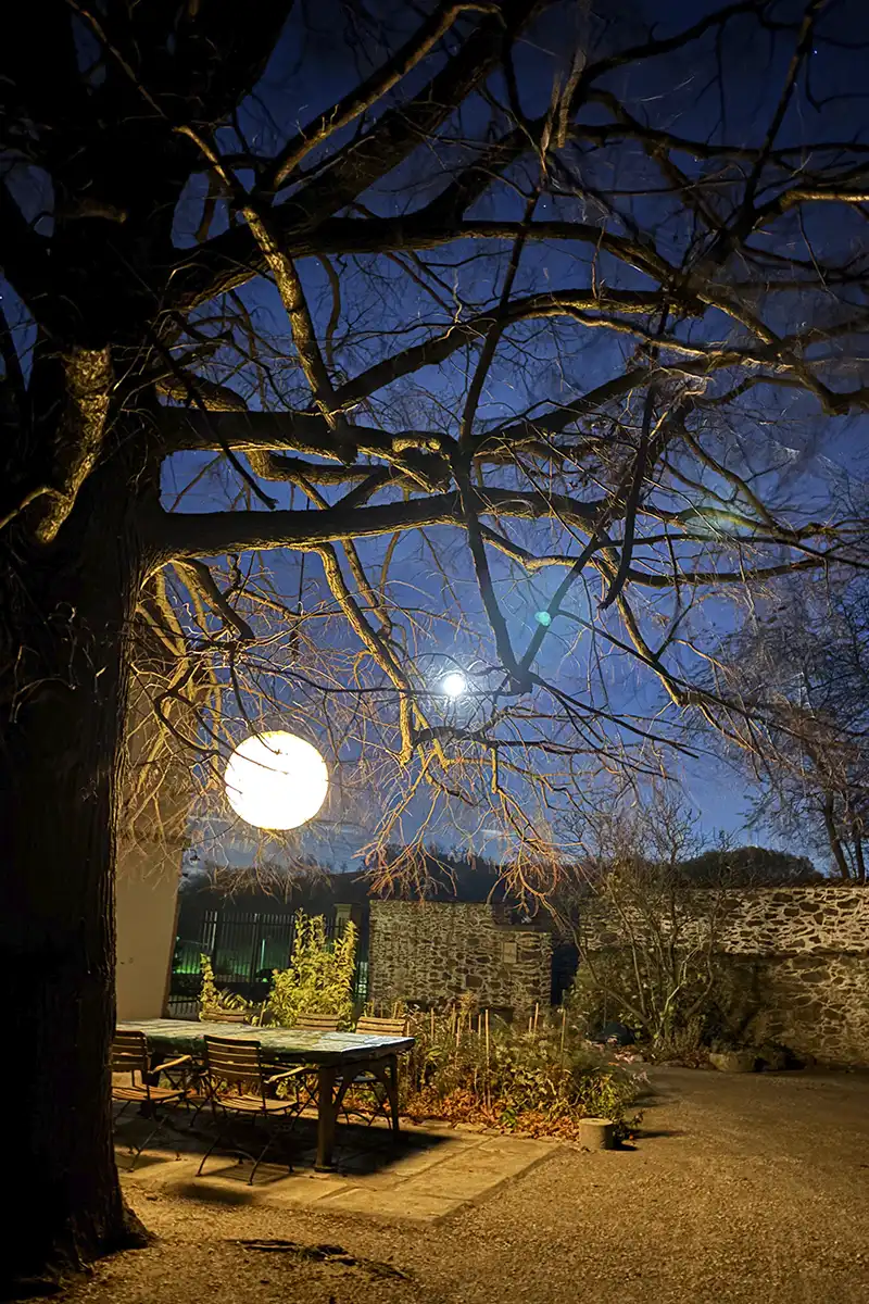 Lindenhof Michaelis – Urlaub im historischen Gutshof – der Mond ist aufgegangen